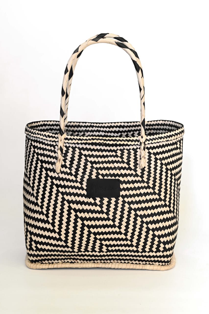 Stylish Tote - Image 5